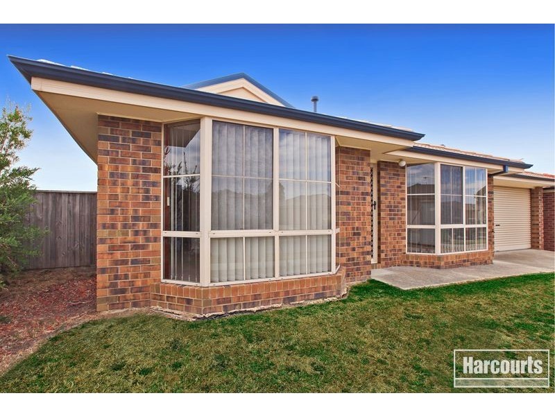 2 Rossi Close, Pakenham VIC 3810
