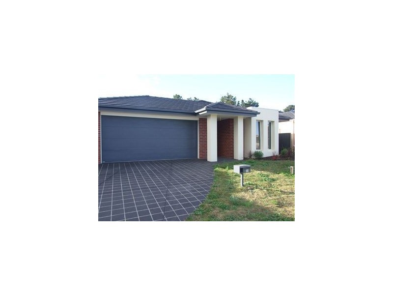49 Pomegranate Way, Pakenham VIC 3810