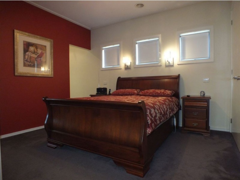 17 Teal Place, Pakenham VIC 3810