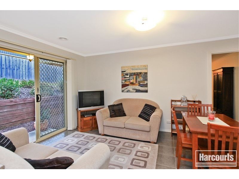 42 Manna Gum Drive, Pakenham VIC 3810