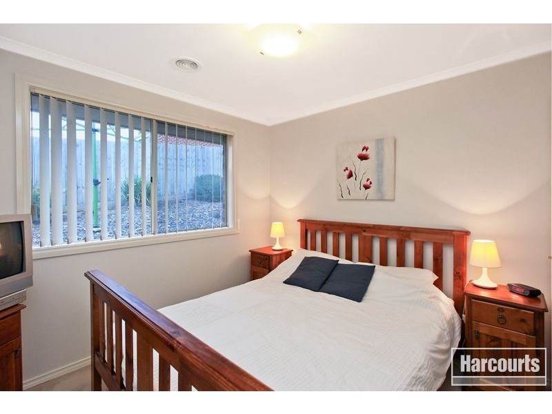 42 Manna Gum Drive, Pakenham VIC 3810