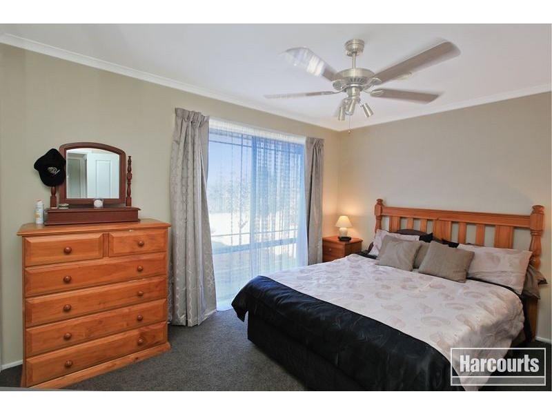 2 Benor Court, Pakenham VIC 3810