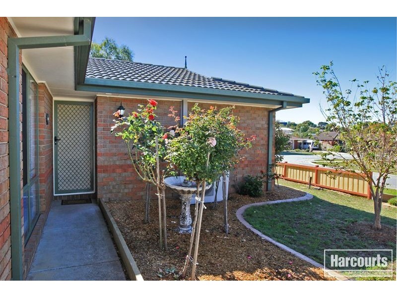 2 Benor Court, Pakenham VIC 3810