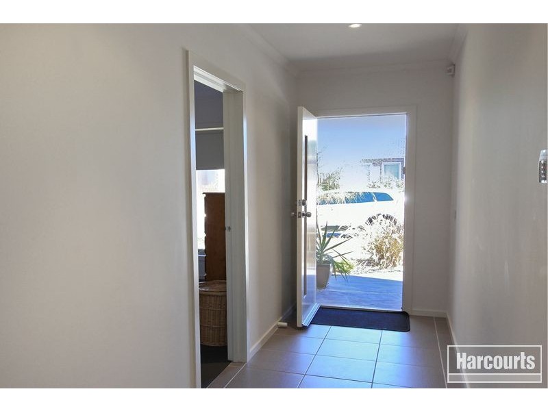 11 Maya Street, Pakenham VIC 3810