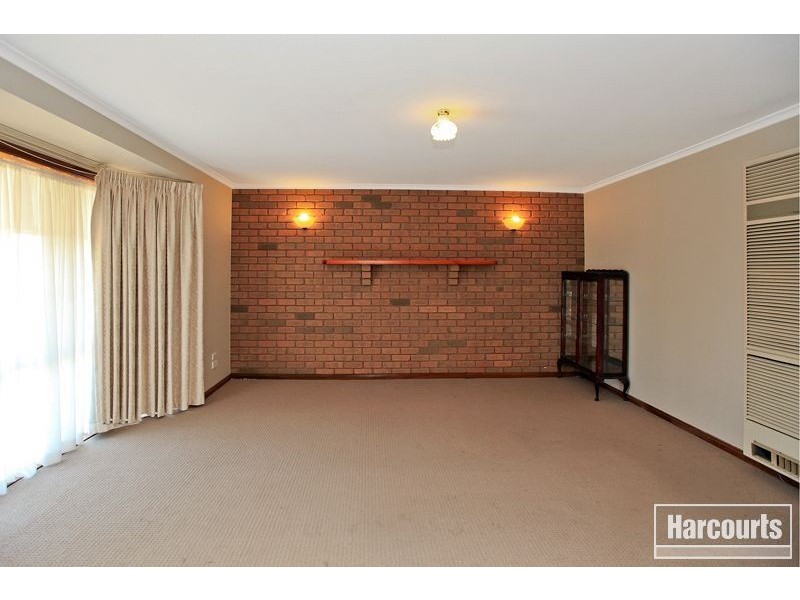 110 Eagle Drive, Pakenham VIC 3810
