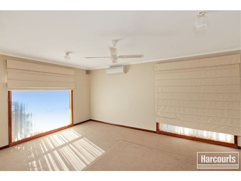 110 Eagle Drive, Pakenham VIC 3810