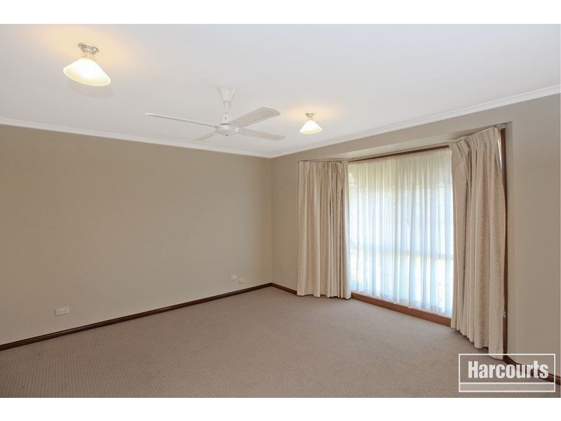 110 Eagle Drive, Pakenham VIC 3810