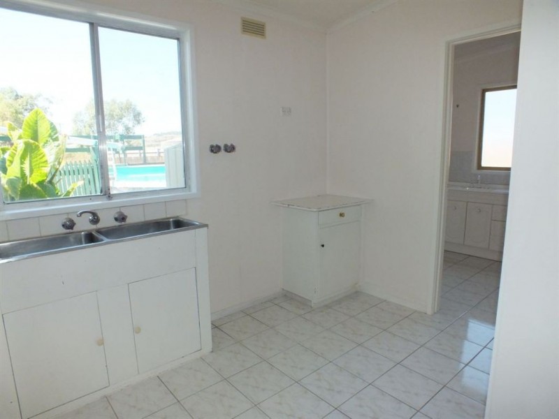 198 Toomuc Valley Road, Pakenham VIC 3810