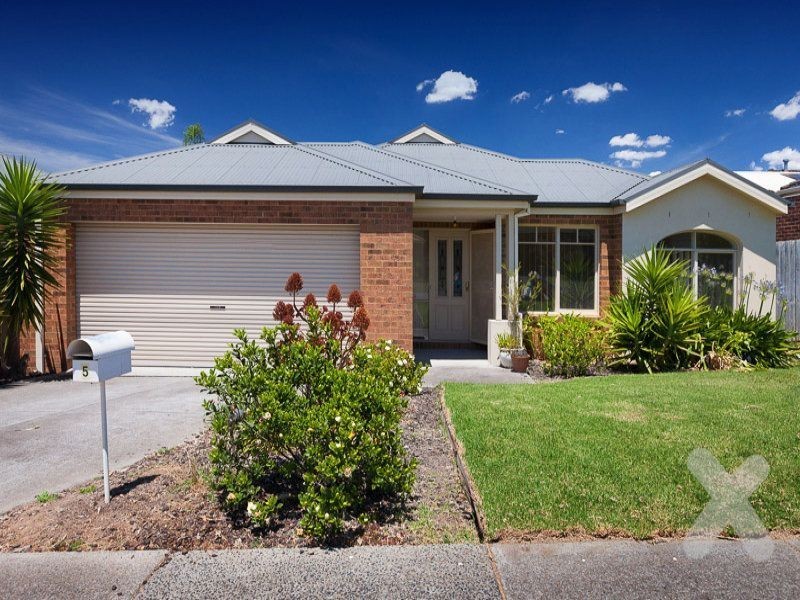 5 Sundial Court, Berwick VIC 3806