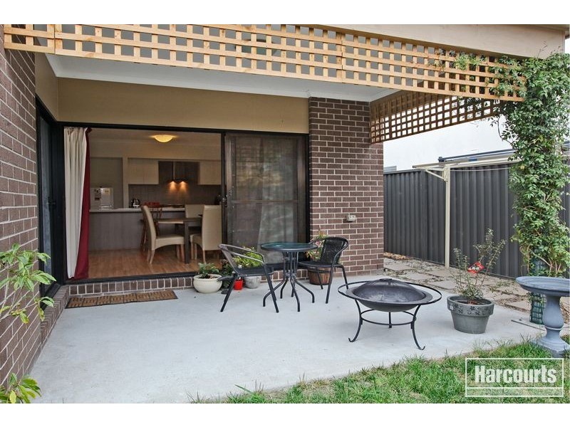 10 Edgeware Close, Pakenham VIC 3810