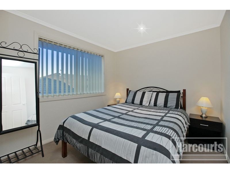 22 Tuscany Rise, Pakenham VIC 3810