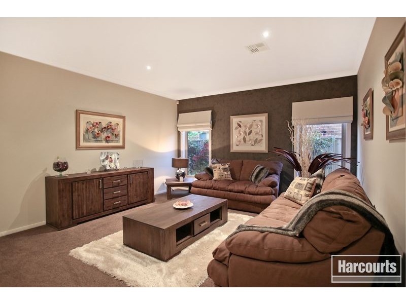 11 Twynam Place, Pakenham VIC 3810