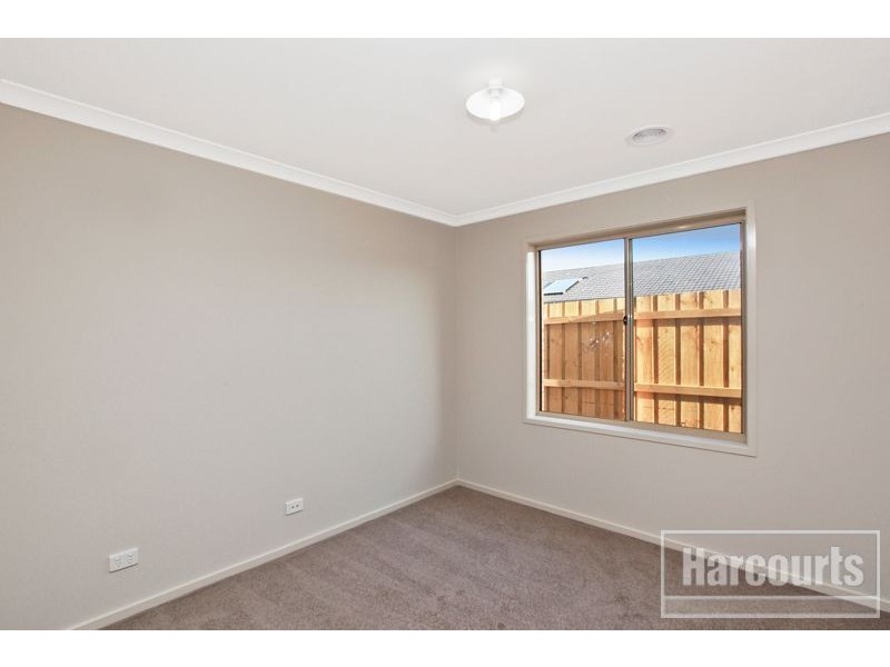 17 Verdant Avenue, Officer VIC 3809