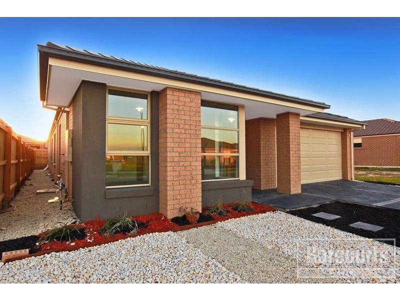 17 Verdant Avenue, Officer VIC 3809