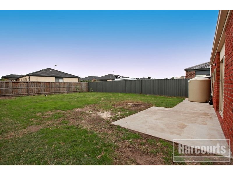 5 Mirabelle Street, Pakenham VIC 3810