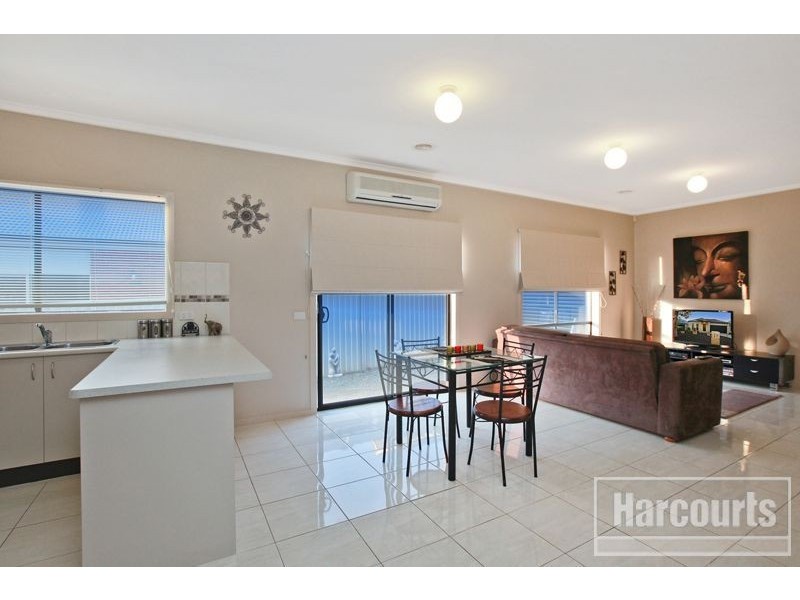 7 Macquarie Circuit, Pakenham VIC 3810