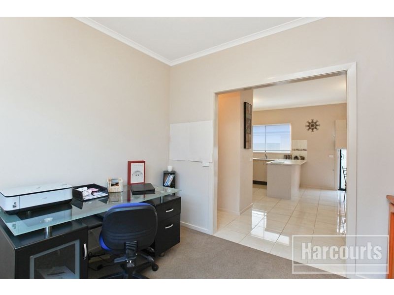 7 Macquarie Circuit, Pakenham VIC 3810