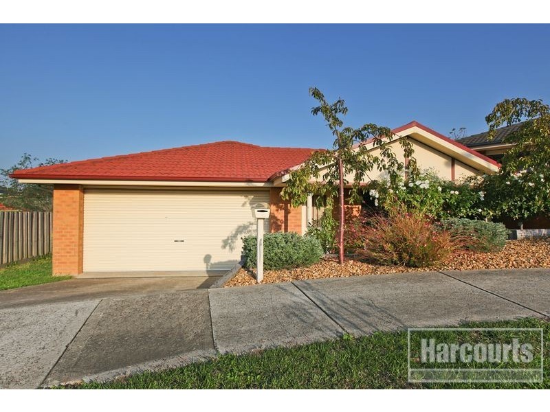 2 Glenda Court, Pakenham VIC 3810
