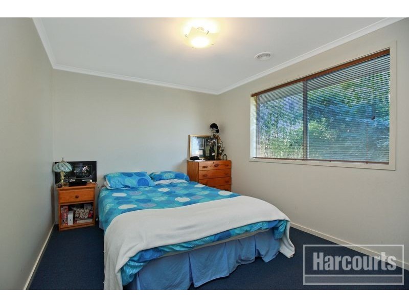 2 Glenda Court, Pakenham VIC 3810