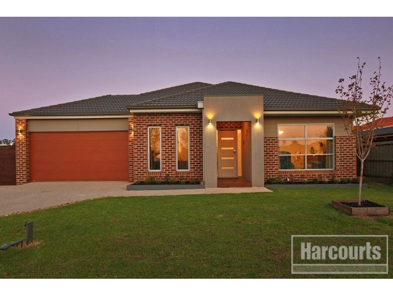 88 Livingstone Boulevard, Pakenham VIC 3810