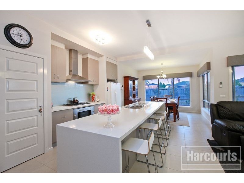 88 Livingstone Boulevard, Pakenham VIC 3810