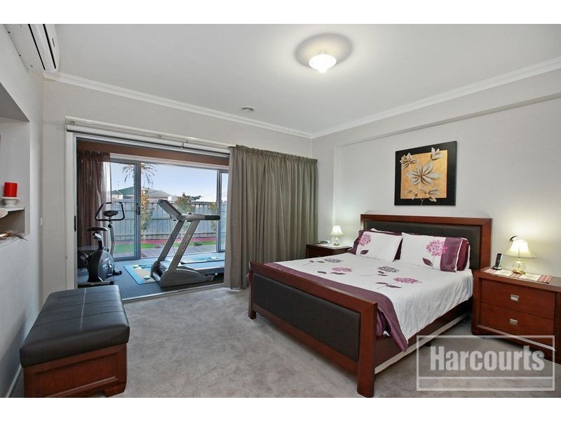 88 Livingstone Boulevard, Pakenham VIC 3810