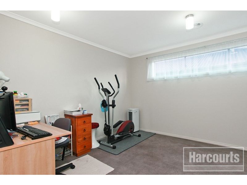 11 Mirabelle Street, Pakenham VIC 3810