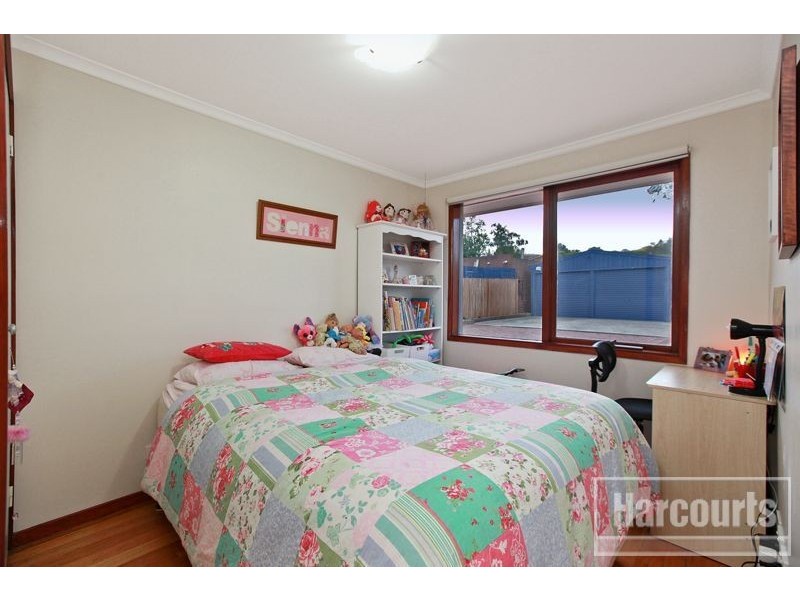 2 Finch Court, Pakenham VIC 3810