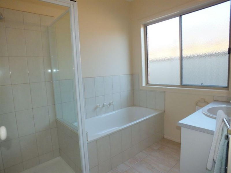 7 Charlotte Pass, Pakenham VIC 3810