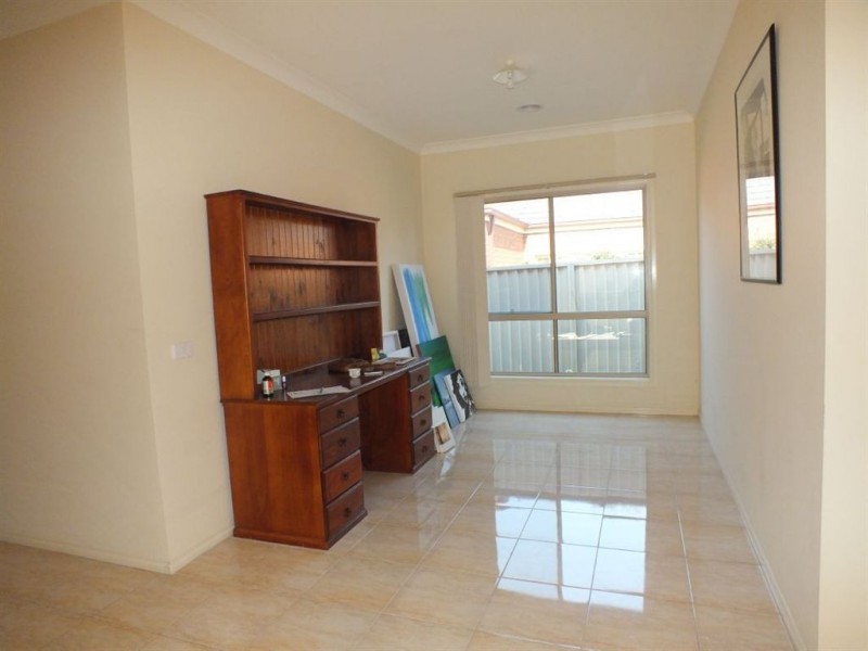 7 Charlotte Pass, Pakenham VIC 3810