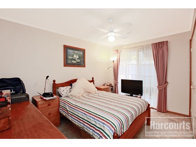 6 Tonia Court, Pakenham VIC 3810