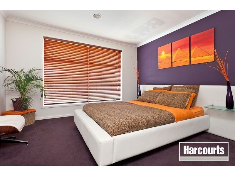 39 Greendale Boulevard, Pakenham VIC 3810