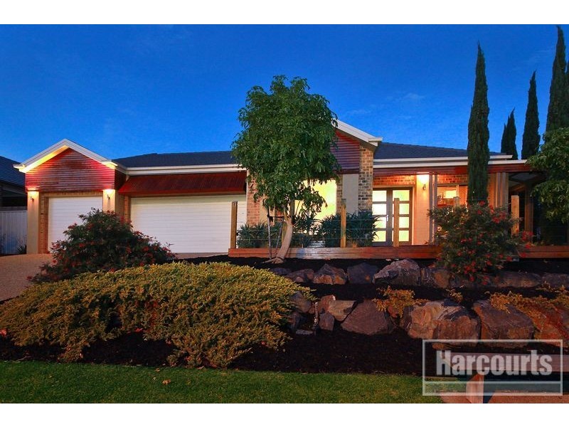 11 Botanic Drive, Pakenham VIC 3810