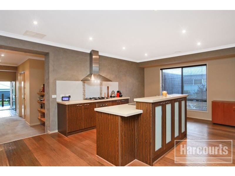 11 Botanic Drive, Pakenham VIC 3810