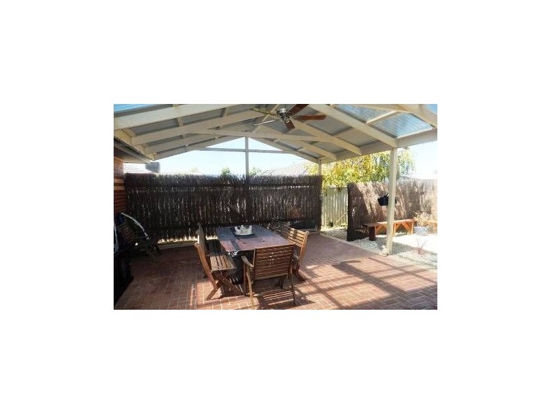 3 Genoa Grove, Pakenham VIC 3810