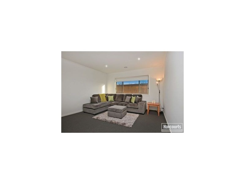 7 Verve Drive, Officer VIC 3809