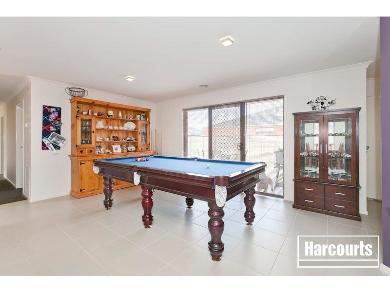 6 Mikasa Place, Pakenham VIC 3810