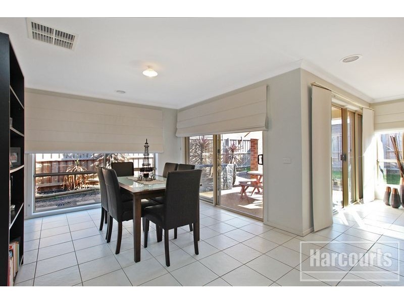 3 Cascade Way, Pakenham VIC 3810