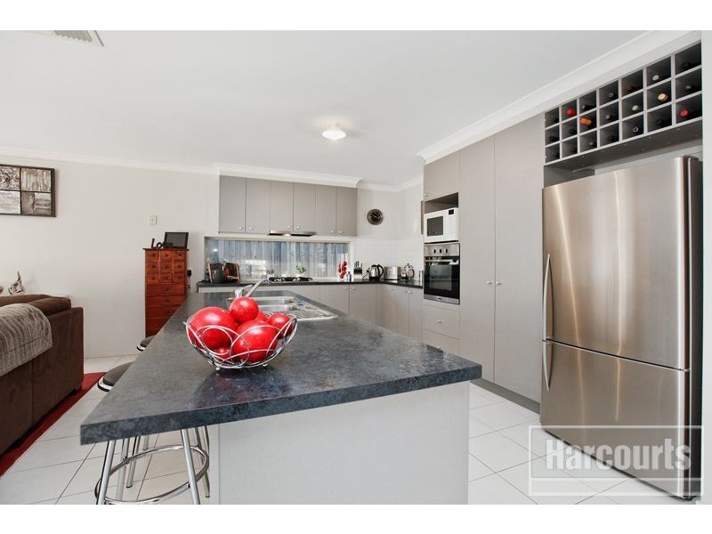 3 Cascade Way, Pakenham VIC 3810