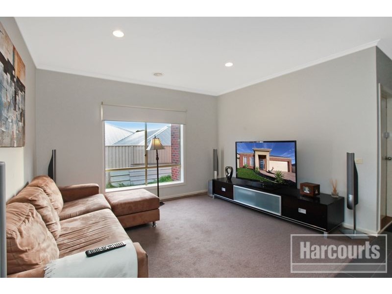 30 The Circuit, Pakenham VIC 3810