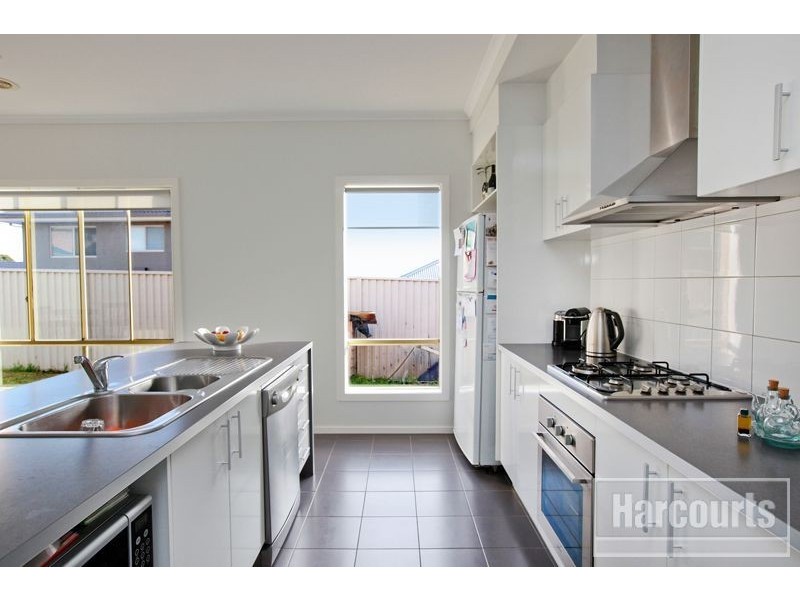 30 The Circuit, Pakenham VIC 3810