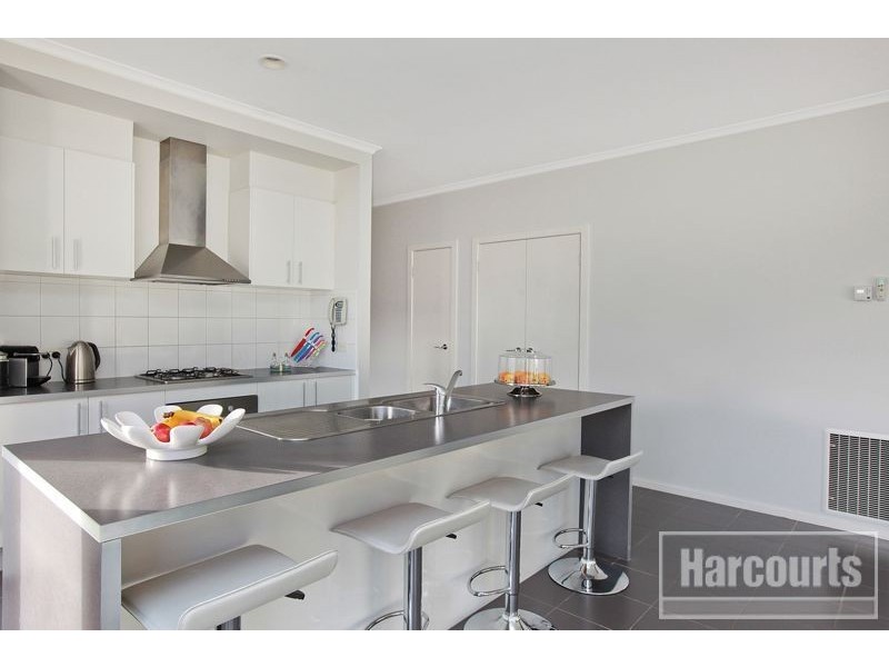 30 The Circuit, Pakenham VIC 3810