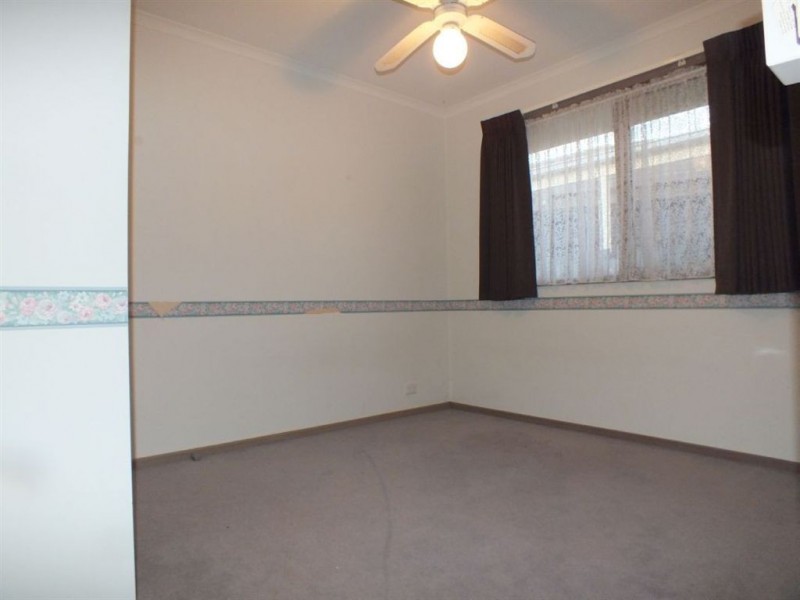 2 Paramount Way, Pakenham VIC 3810