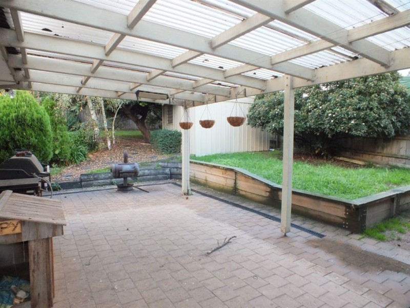 2 Paramount Way, Pakenham VIC 3810
