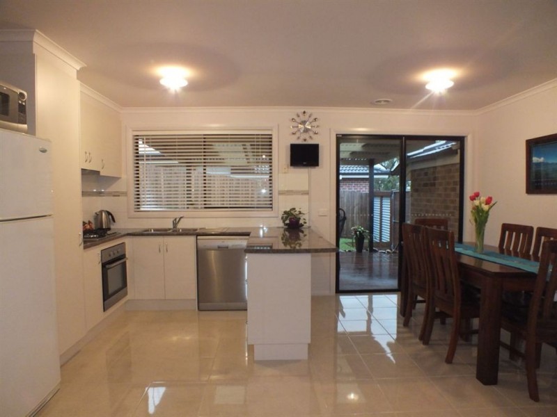 23 Ayesha Rise, Pakenham VIC 3810