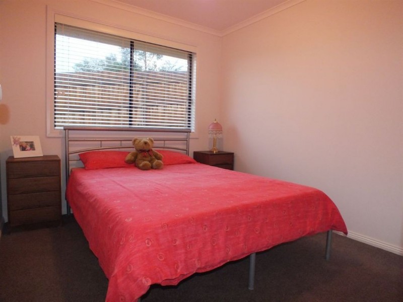 23 Ayesha Rise, Pakenham VIC 3810