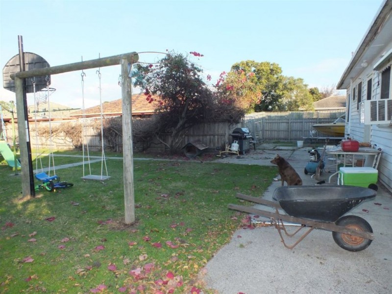 55 King Street, Pakenham VIC 3810