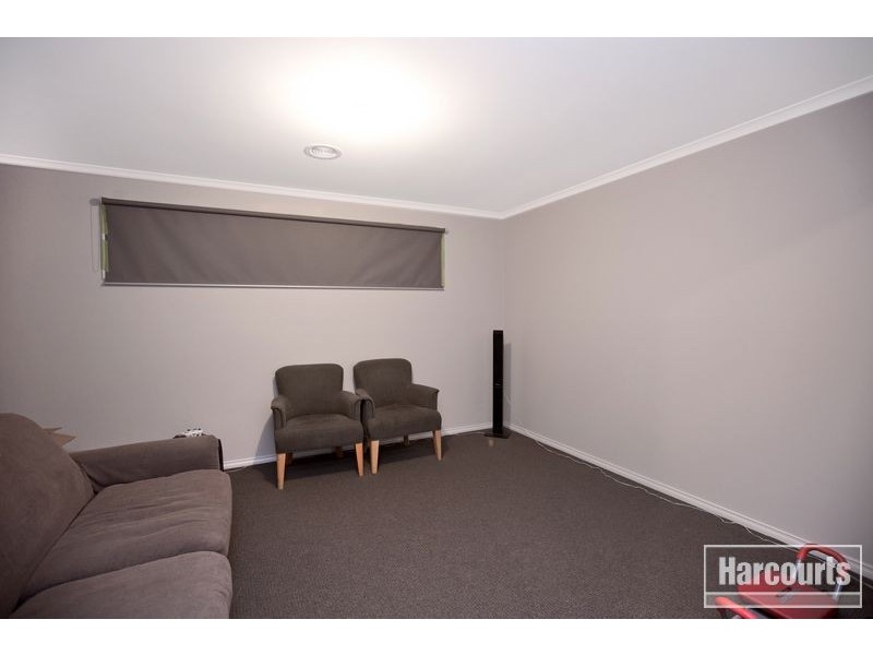 66 Bluehills Boulevard, Pakenham VIC 3810