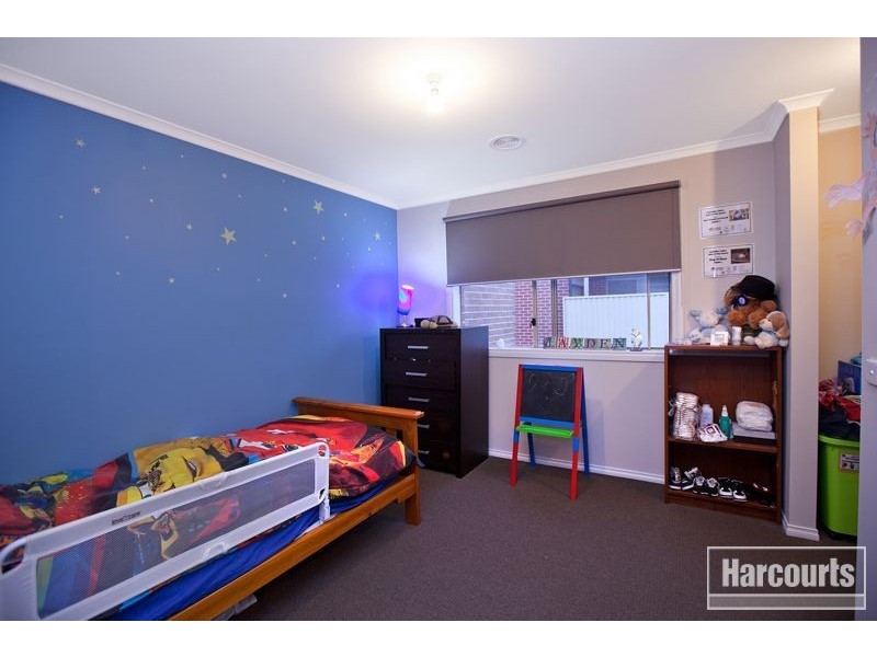 66 Bluehills Boulevard, Pakenham VIC 3810