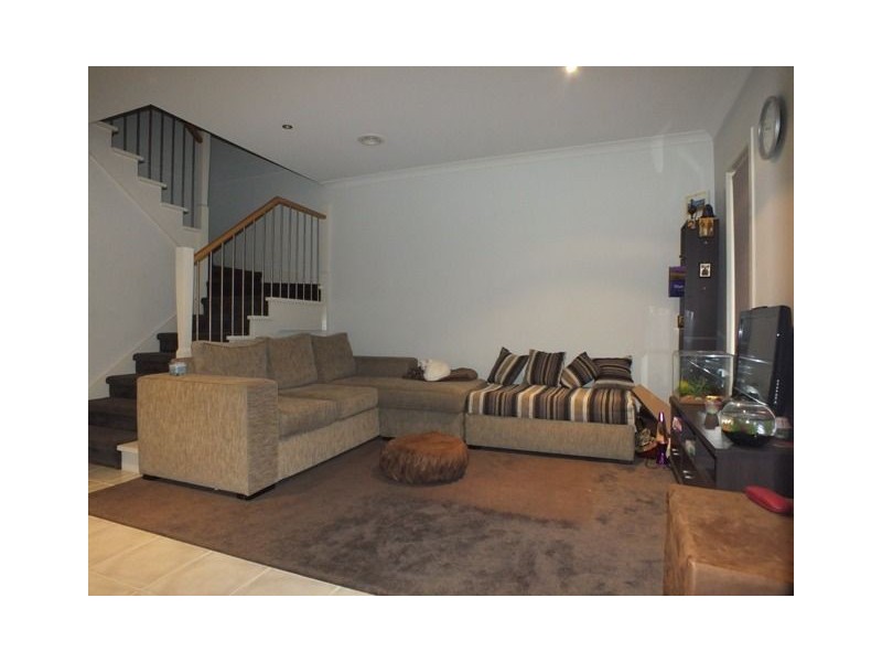 3 Egret Way, Pakenham VIC 3810